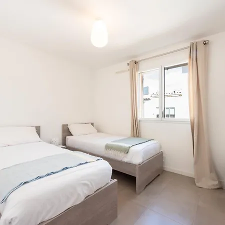 Apartment 3-br With Pool Parking & Beaches 100m Away Cannes